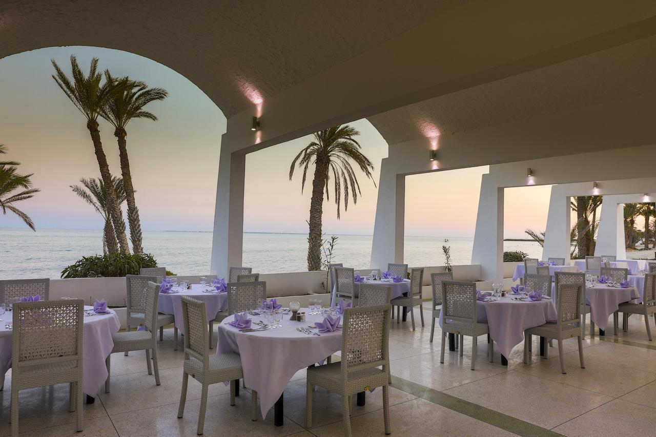 Hari Club Beach Resort Aghīr Exterior foto