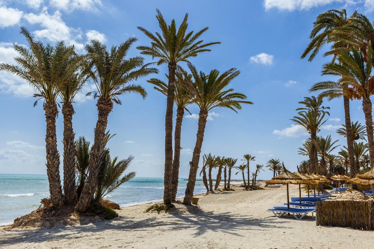Hari Club Beach Resort Aghīr Exterior foto